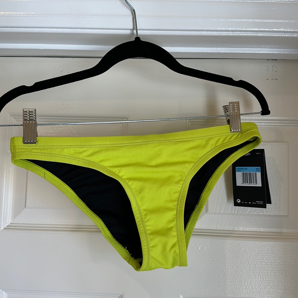 Nike Women’s Hydrastrong Bikini Bottom - New